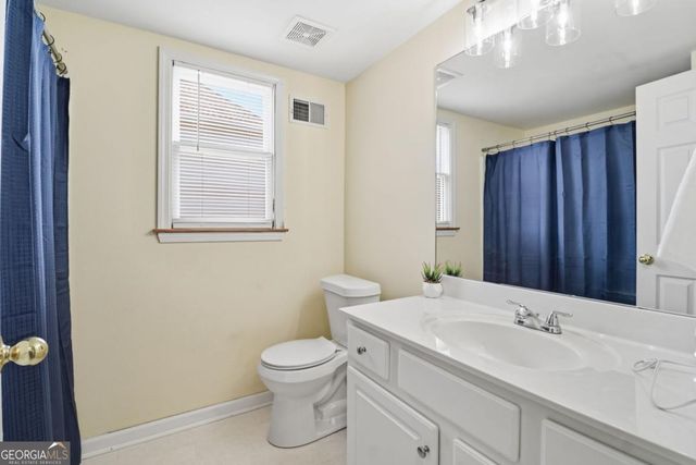 8 Arbor Hills Road N, Talking Rock, GA 30175