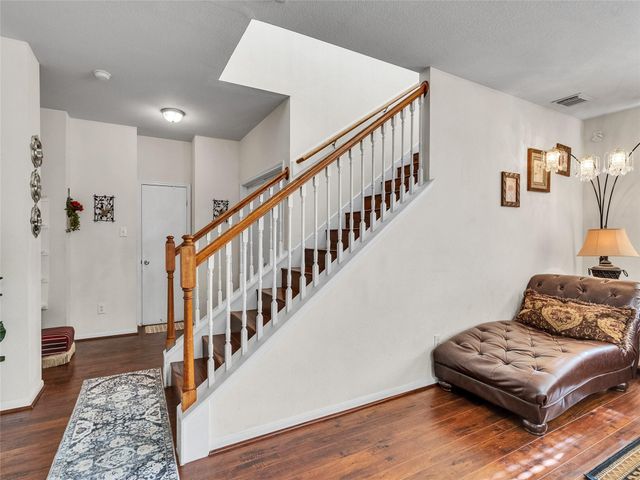 5514 Gatesprings Lane Lane, Sugar Land, TX 77479