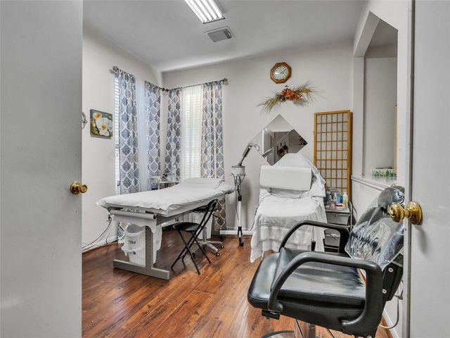 5514 Gatesprings Lane Lane, Sugar Land, TX 77479