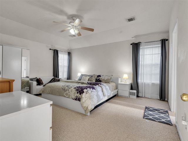 5514 Gatesprings Lane Lane, Sugar Land, TX 77479