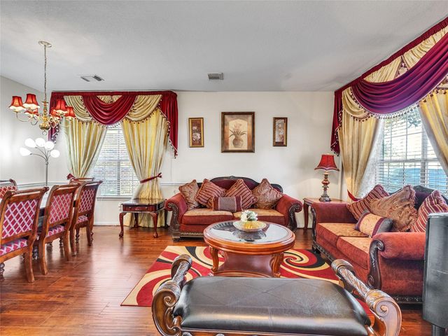 5514 Gatesprings Lane Lane, Sugar Land, TX 77479