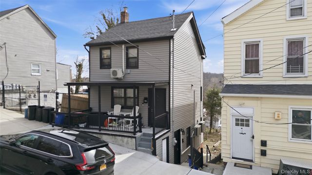 58 Vineyard Avenue, Yonkers, NY 10703
