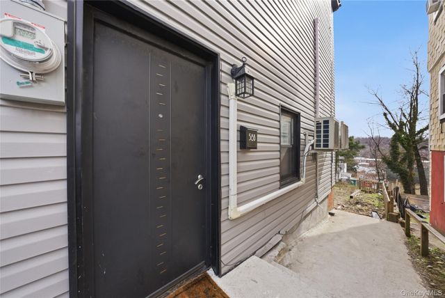 58 Vineyard Avenue, Yonkers, NY 10703