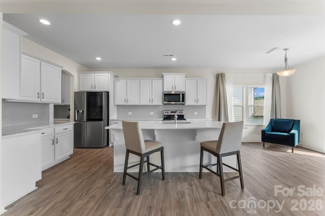 112 Divot Lane, Statesville, NC 28677