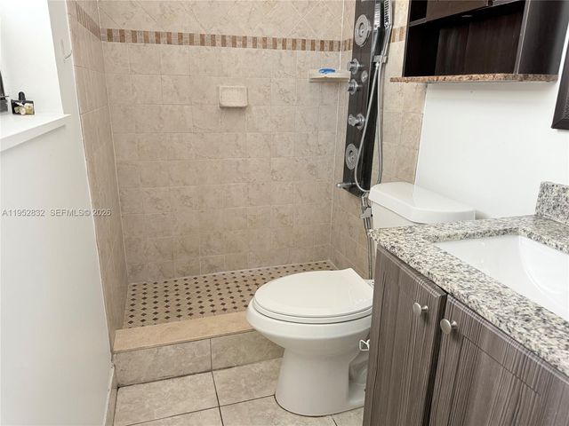 4741 SW 25th Terrace, Dania Beach, FL 33312