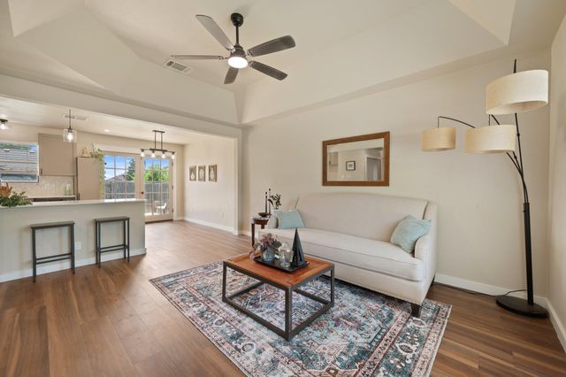 206 Jan LN, Georgetown, TX 78626