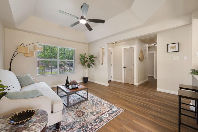 206 Jan LN, Georgetown, TX 78626