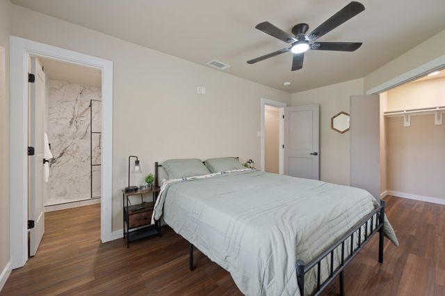 206 Jan LN, Georgetown, TX 78626