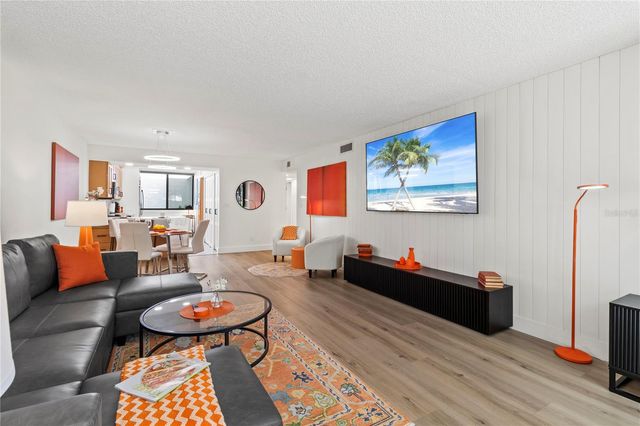 806 BAYPORT WAY 806, Longboat Key, FL 34228