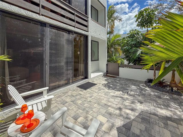 806 BAYPORT WAY 806, Longboat Key, FL 34228