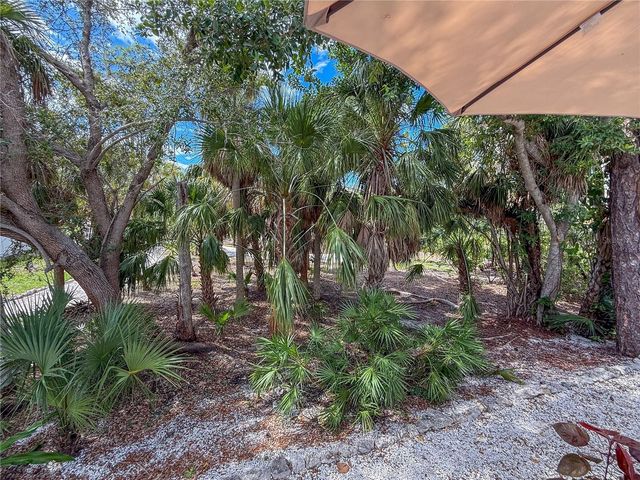 806 BAYPORT WAY 806, Longboat Key, FL 34228