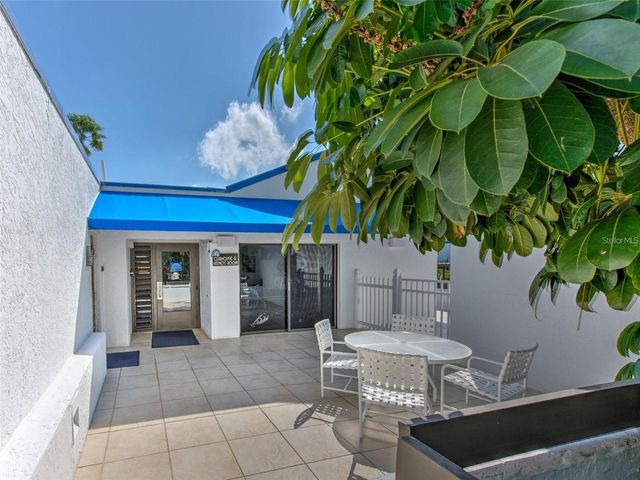 806 BAYPORT WAY 806, Longboat Key, FL 34228