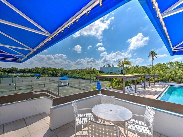 806 BAYPORT WAY 806, Longboat Key, FL 34228