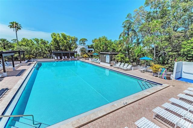 806 BAYPORT WAY 806, Longboat Key, FL 34228
