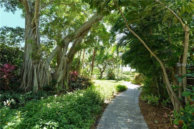 806 BAYPORT WAY 806, Longboat Key, FL 34228