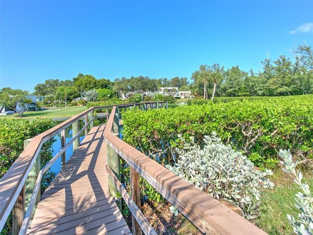 806 BAYPORT WAY 806, Longboat Key, FL 34228