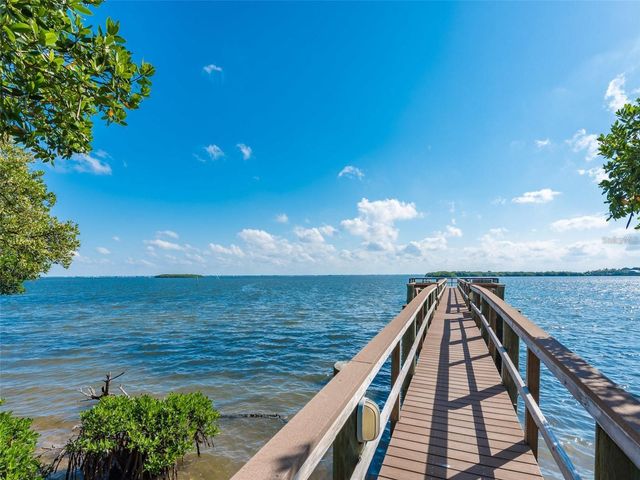 806 BAYPORT WAY 806, Longboat Key, FL 34228
