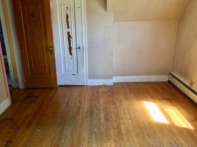 206 E Camp Mcdonald Road, Prospect Heights, IL 60070