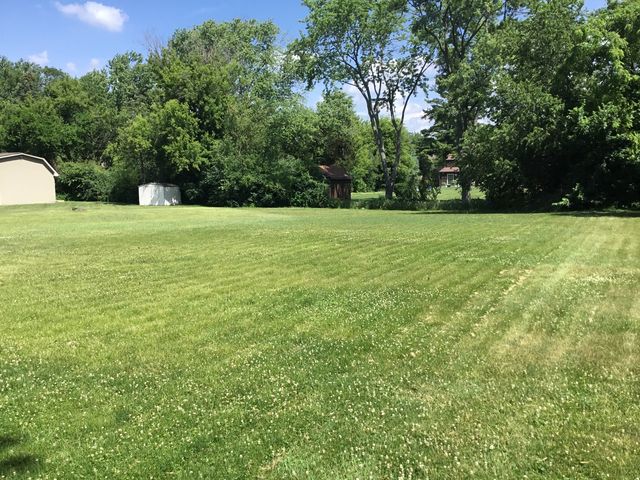 206 E Camp Mcdonald Road, Prospect Heights, IL 60070