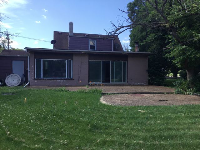 206 E Camp Mcdonald Road, Prospect Heights, IL 60070