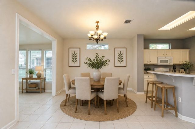 292 Whispering Wind DR, Georgetown, TX 78633