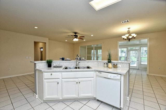 292 Whispering Wind DR, Georgetown, TX 78633