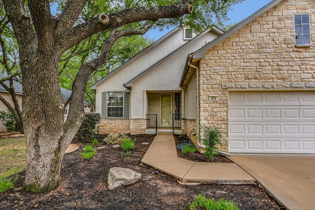 292 Whispering Wind DR, Georgetown, TX 78633