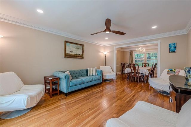 4923 Buckline Crossing, Dunwoody, GA 30338