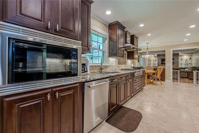 4923 Buckline Crossing, Dunwoody, GA 30338