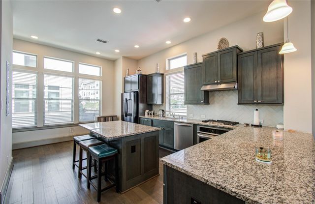 3104 Mitchell Landing Court, Houston, TX 77025