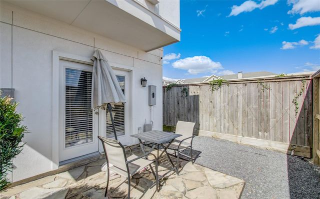 3104 Mitchell Landing Court, Houston, TX 77025