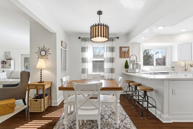 6982 Shady Nelms Drive, Dublin, OH 43017