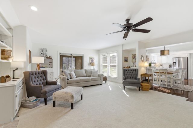 6982 Shady Nelms Drive, Dublin, OH 43017