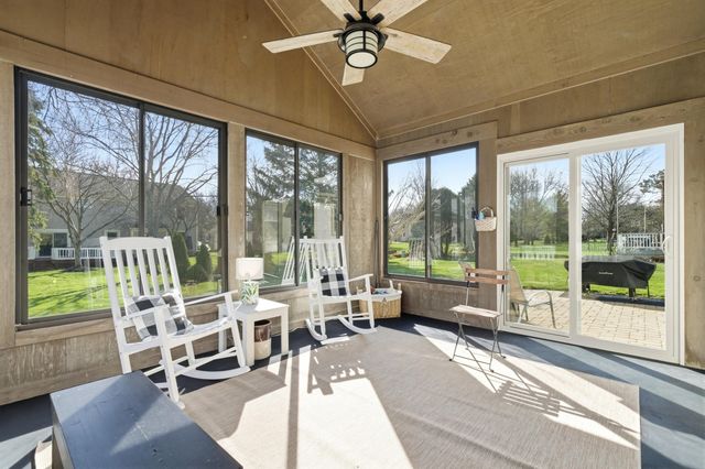 6982 Shady Nelms Drive, Dublin, OH 43017