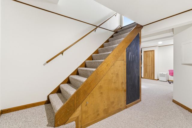 6982 Shady Nelms Drive, Dublin, OH 43017