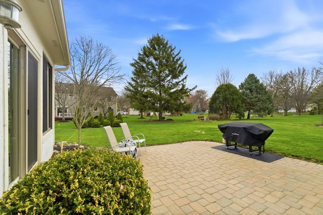 6982 Shady Nelms Drive, Dublin, OH 43017