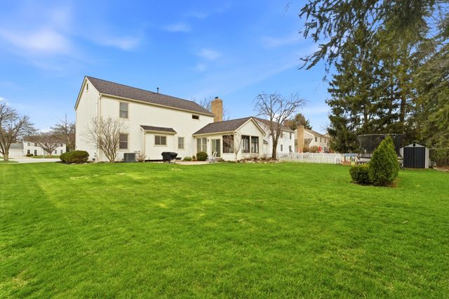 6982 Shady Nelms Drive, Dublin, OH 43017