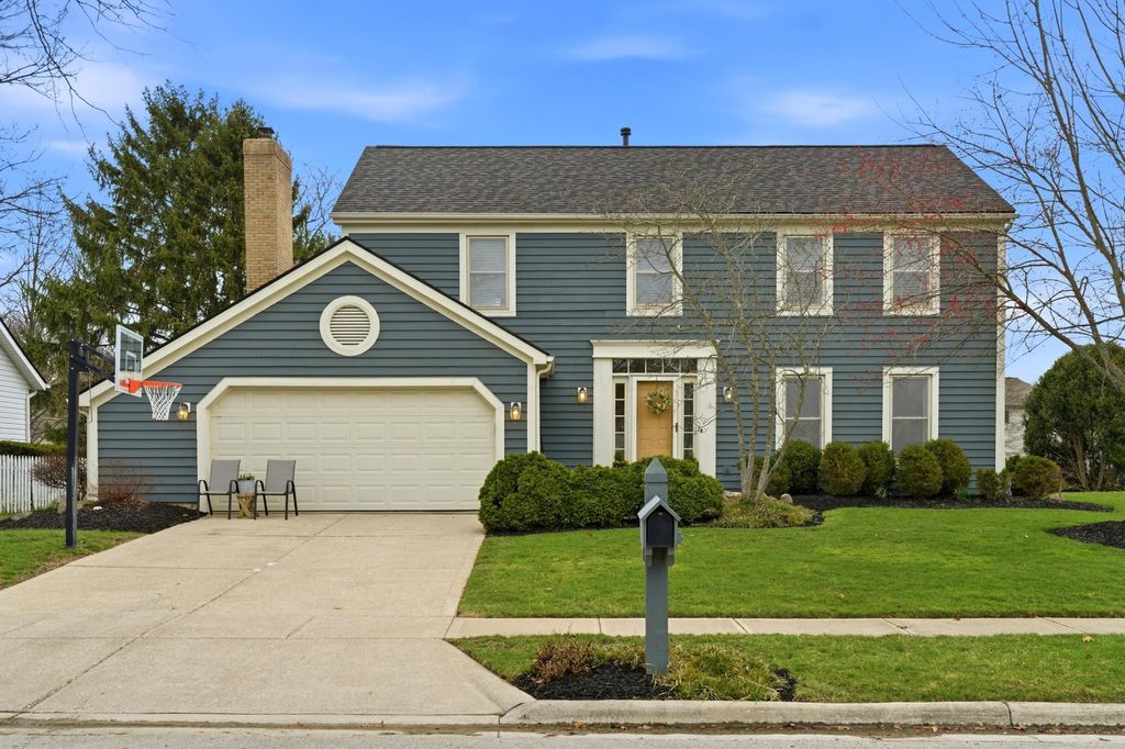 6982 Shady Nelms Drive, Dublin, OH 43017