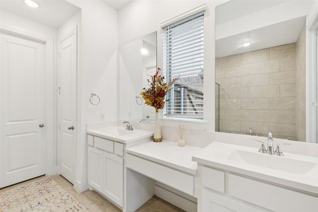 4313 Expedition Drive, Oak Point, TX 75068