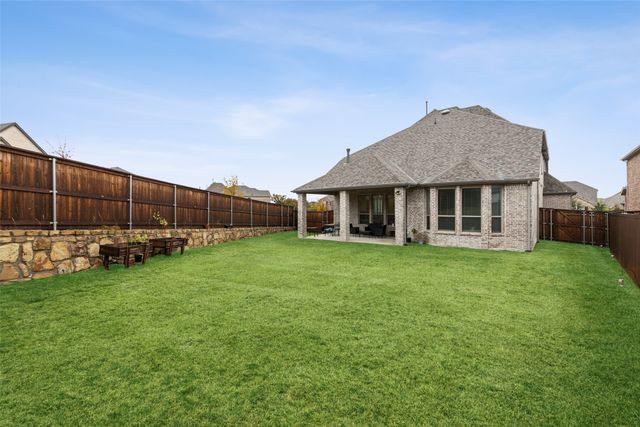 4313 Expedition Drive, Oak Point, TX 75068