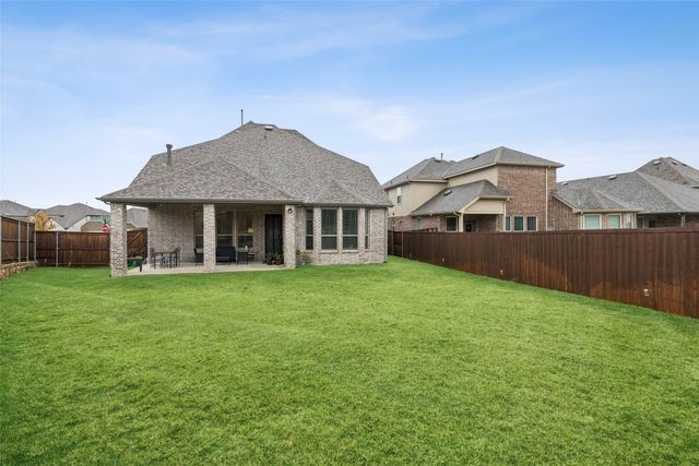 4313 Expedition Drive, Oak Point, TX 75068