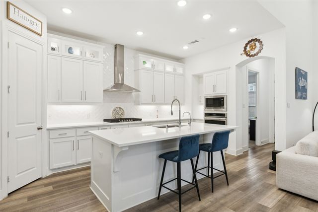 4313 Expedition Drive, Oak Point, TX 75068