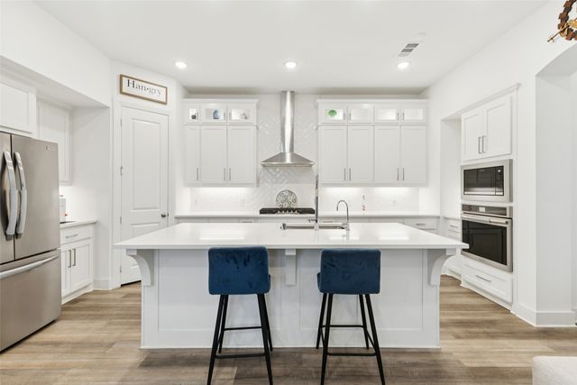 4313 Expedition Drive, Oak Point, TX 75068