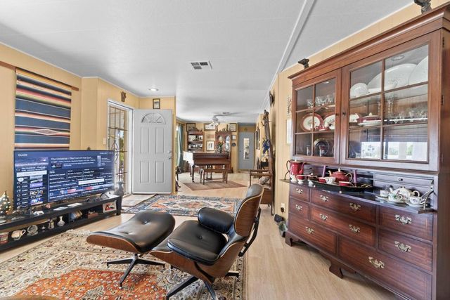 33490 Carlsbad Circle, Thousand Palms, CA 92276