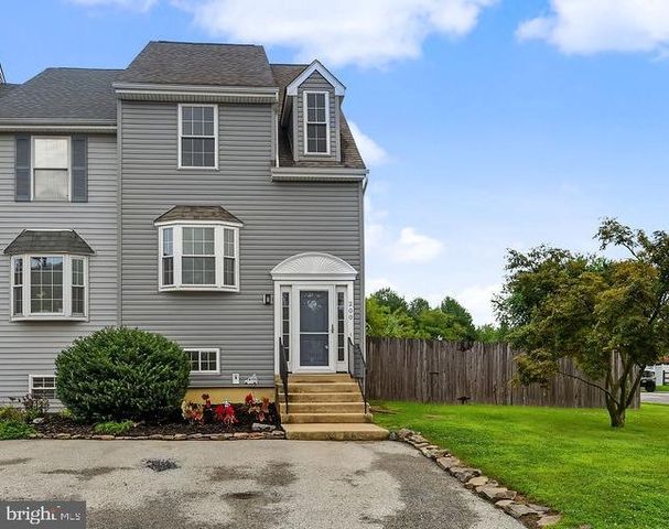 200 VERCELLI DR, Bear, DE 19701