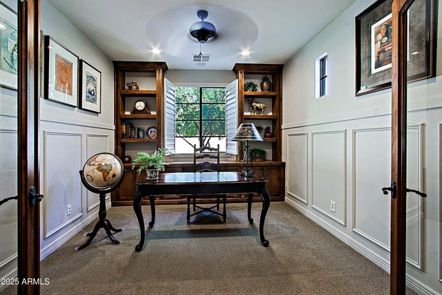 18650 N THOMPSON PEAK Parkway 1052, Scottsdale, AZ 85255