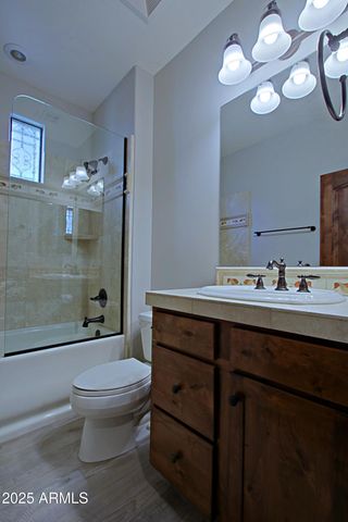 18650 N THOMPSON PEAK Parkway 1052, Scottsdale, AZ 85255