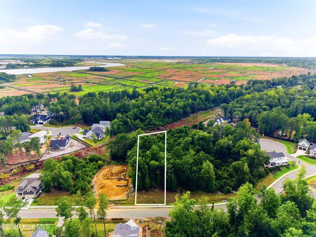 1717 Herons View Drive, Wilmington, NC 28401