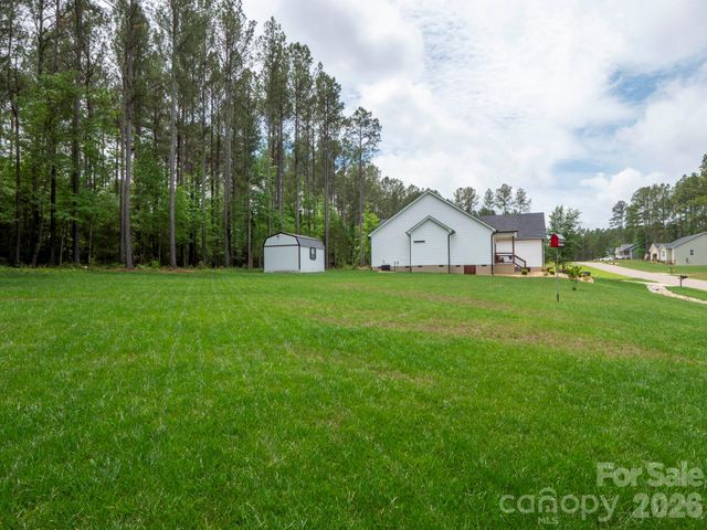 7051 Sparrow Lane, Vale, NC 28168