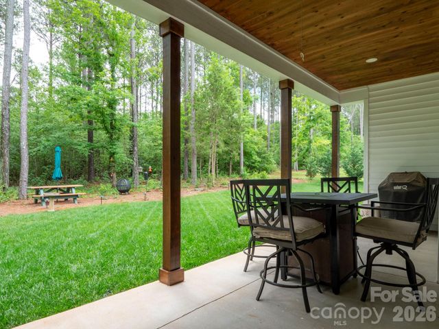 7051 Sparrow Lane, Vale, NC 28168